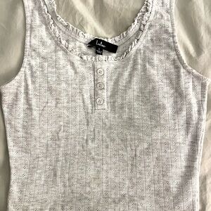 Lulu's Gray Buttoned Crop Top